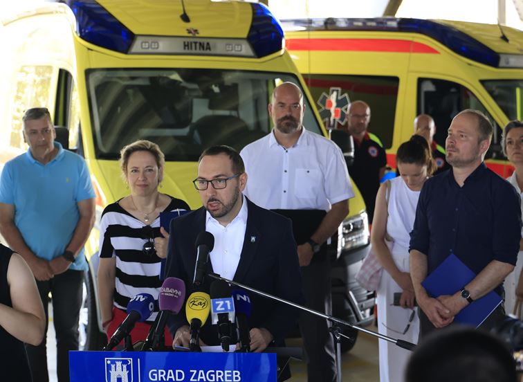Grad Zagreb obnovio 70 posto voznog parka Hitne